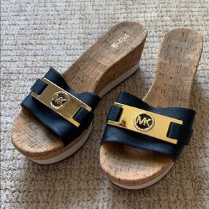 🤘🏼Michael Kors Wedge Slip-on sandals🤘🏼